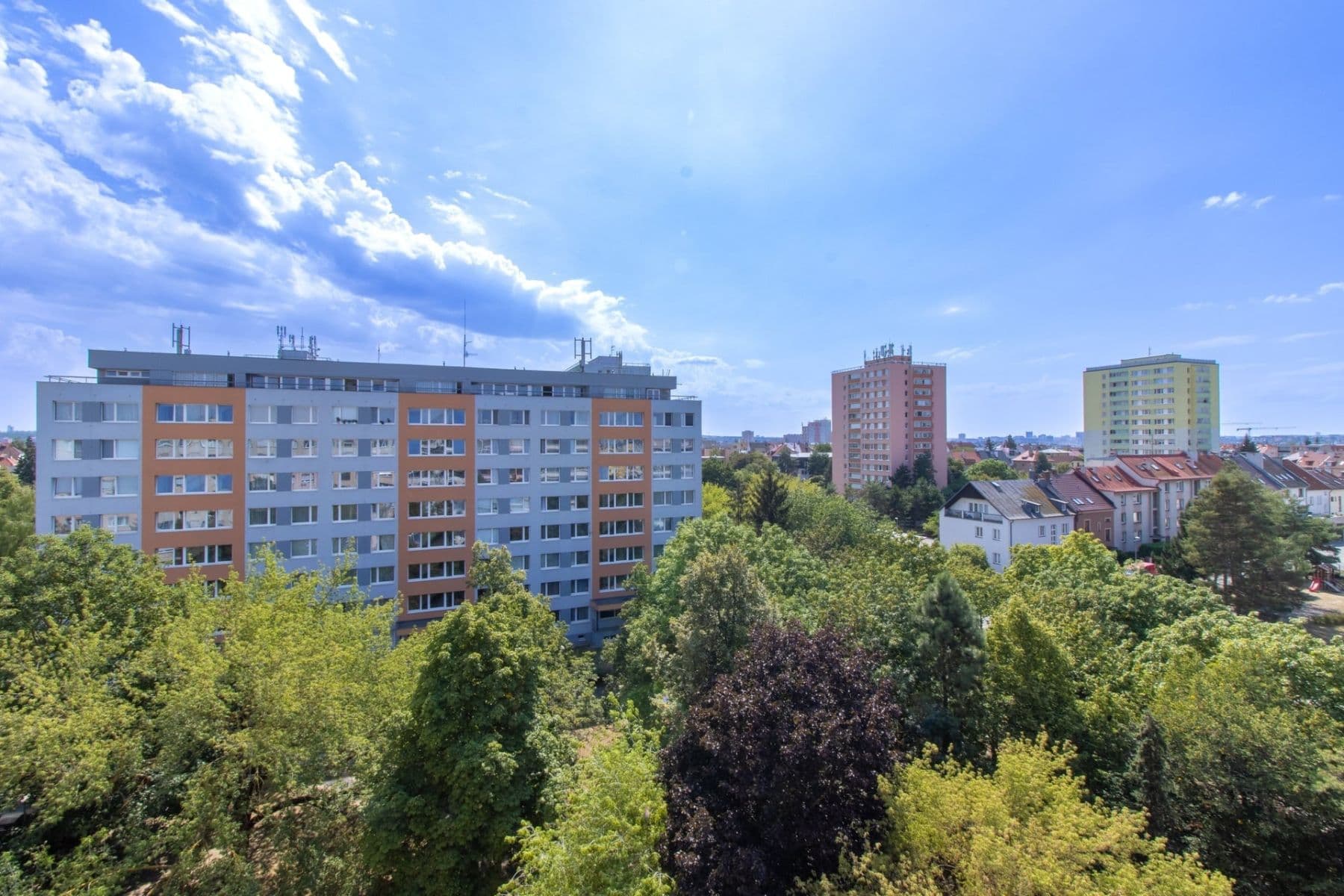 Prenájom bytu 3-izbový 68 m², Rembrandtova, Praha, Praha Prenájom bytu 3-izbový 68 m², Rembrandtova, Praha, Praha