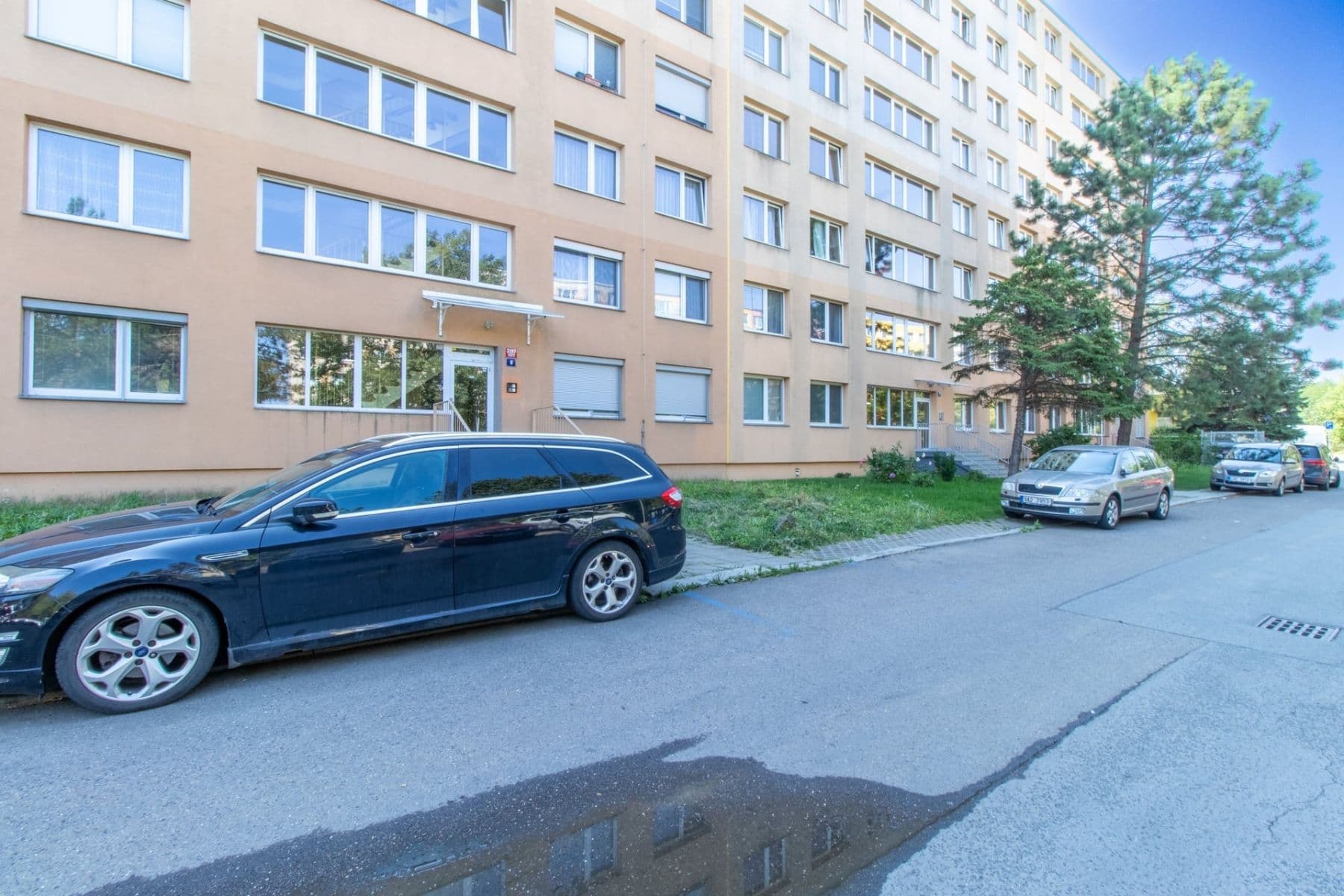 Prenájom bytu 3-izbový 68 m², Rembrandtova, Praha, Praha Prenájom bytu 3-izbový 68 m², Rembrandtova, Praha, Praha