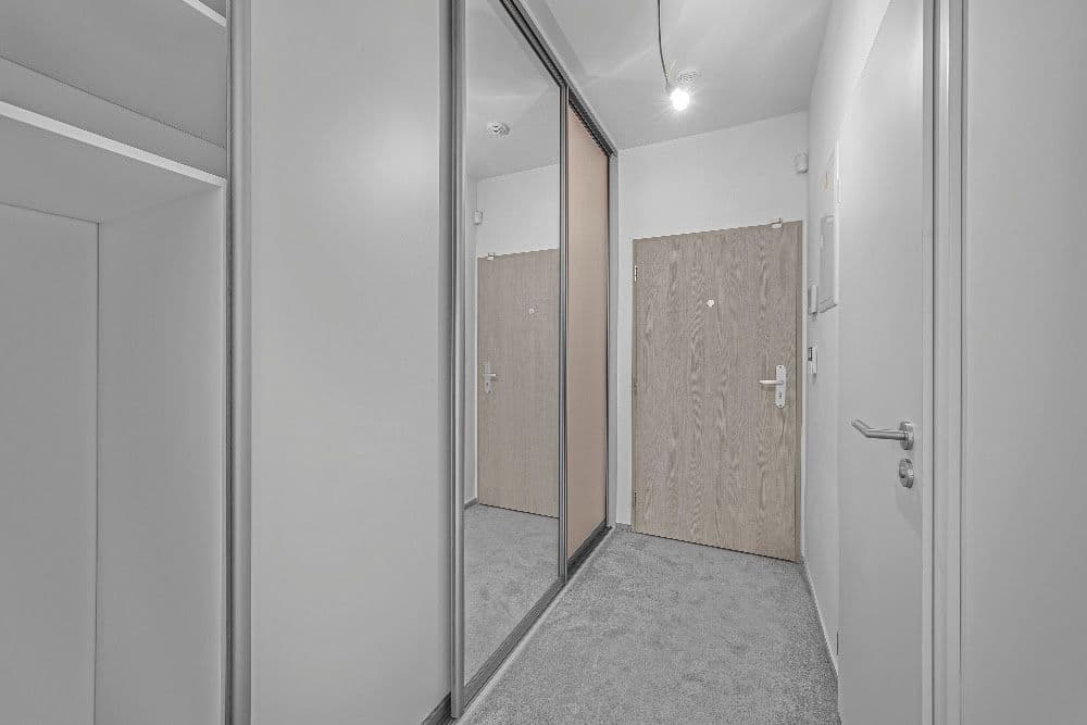 Prenájom bytu 1-izbový 32 m², Gerstelova, Praha, Praha Prenájom bytu 1-izbový 32 m², Gerstelova, Praha, Praha