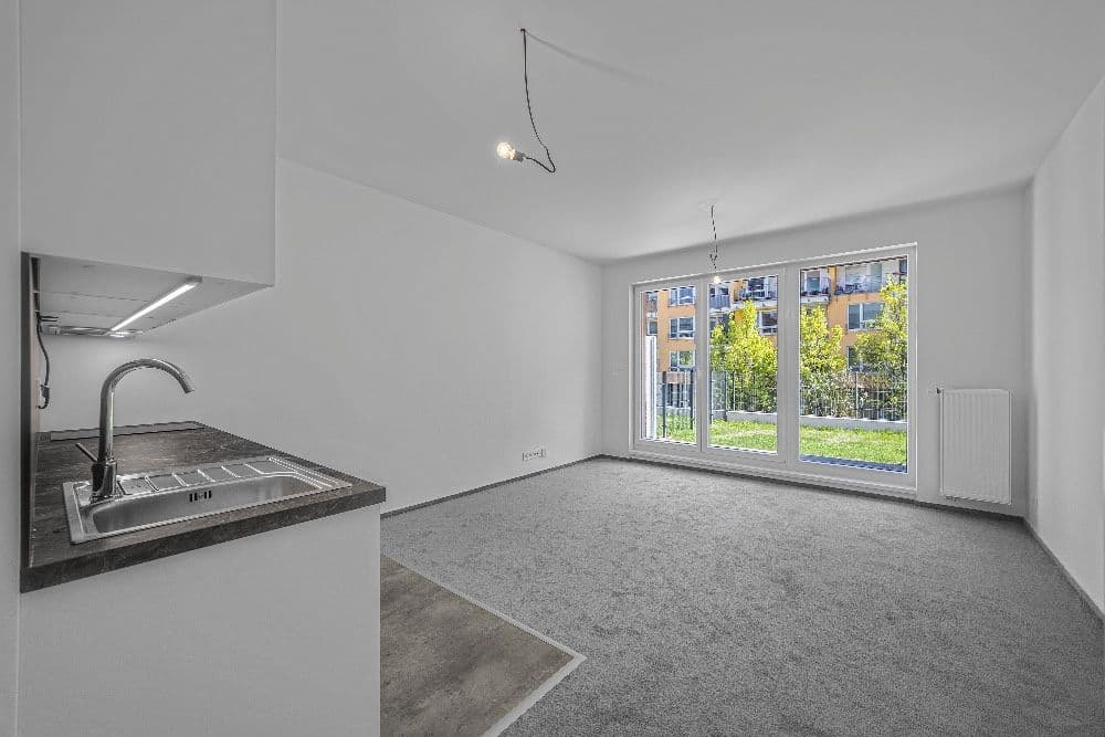 Prenájom bytu 1-izbový 32 m², Gerstelova, Praha, Praha Prenájom bytu 1-izbový 32 m², Gerstelova, Praha, Praha