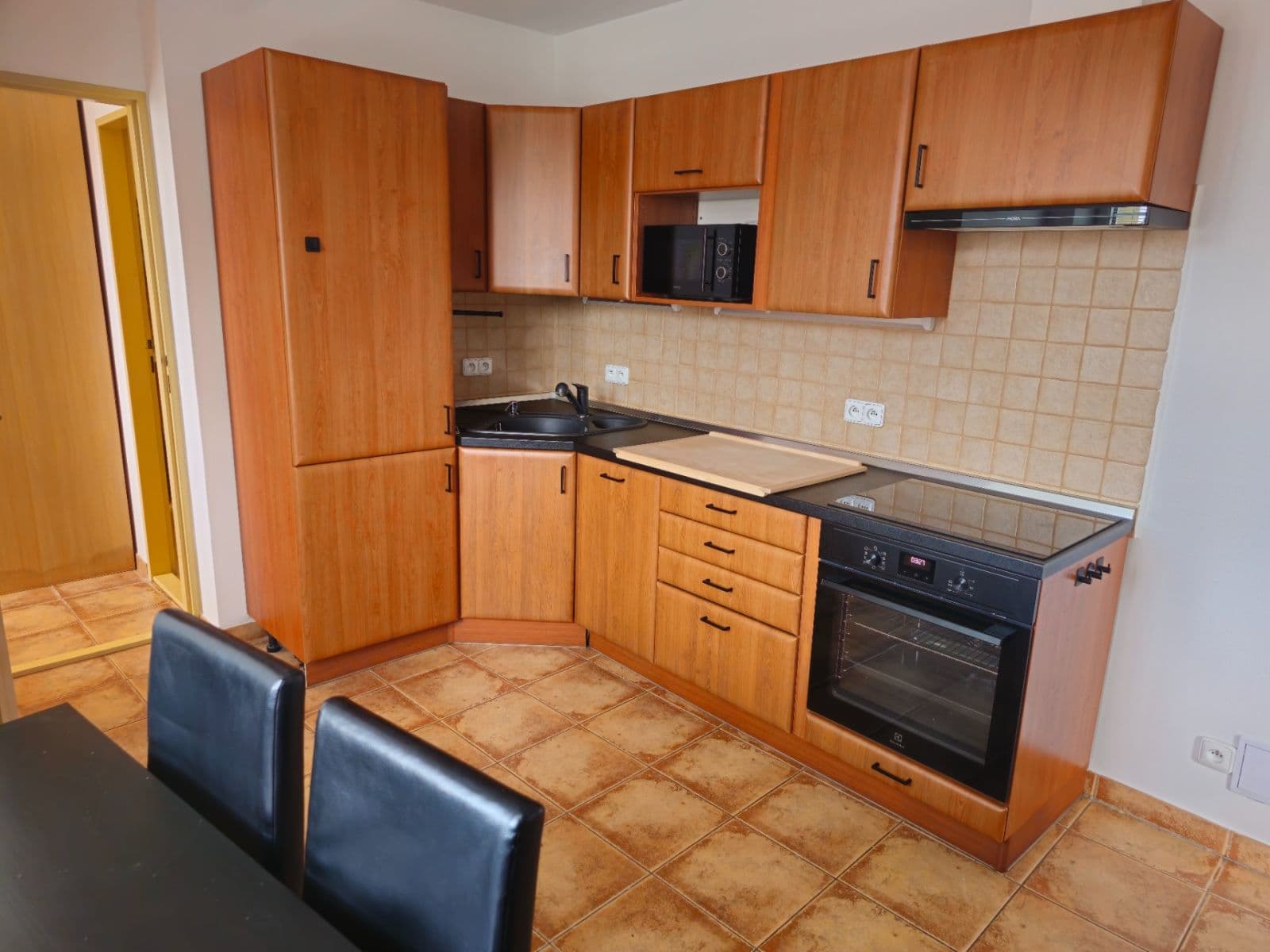 Prenájom bytu 3-izbový 71 m², Staňkovská, Praha, Praha Prenájom bytu 3-izbový 71 m², Staňkovská, Praha, Praha