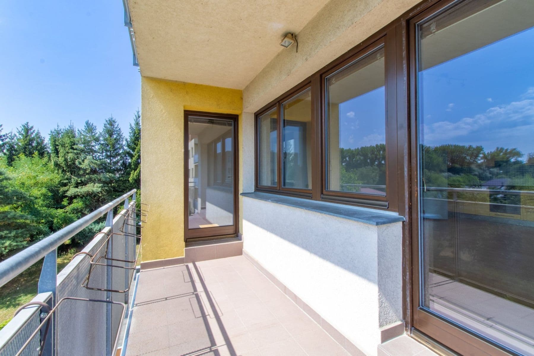 Prenájom bytu 2-izbový 60 m², Nad mlýnským potokem, Praha, Praha Prenájom bytu 2-izbový 60 m², Nad mlýnským potokem, Praha, Praha