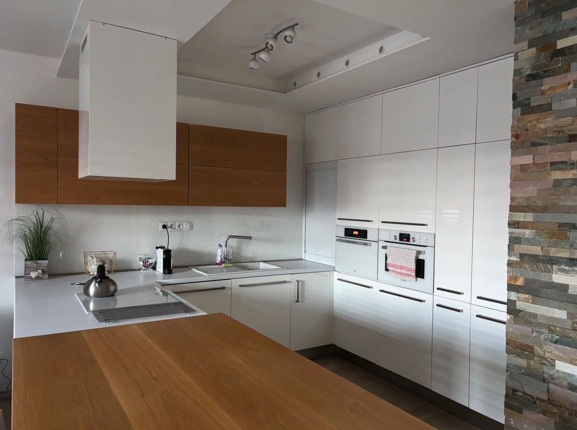 Predaj bytu 3-izbový 78 m², Zelnice III, Slavkov u Brna, Jihomoravský kraj Predaj bytu 3-izbový 78 m², Zelnice III, Slavkov u Brna, Jihomoravský kraj