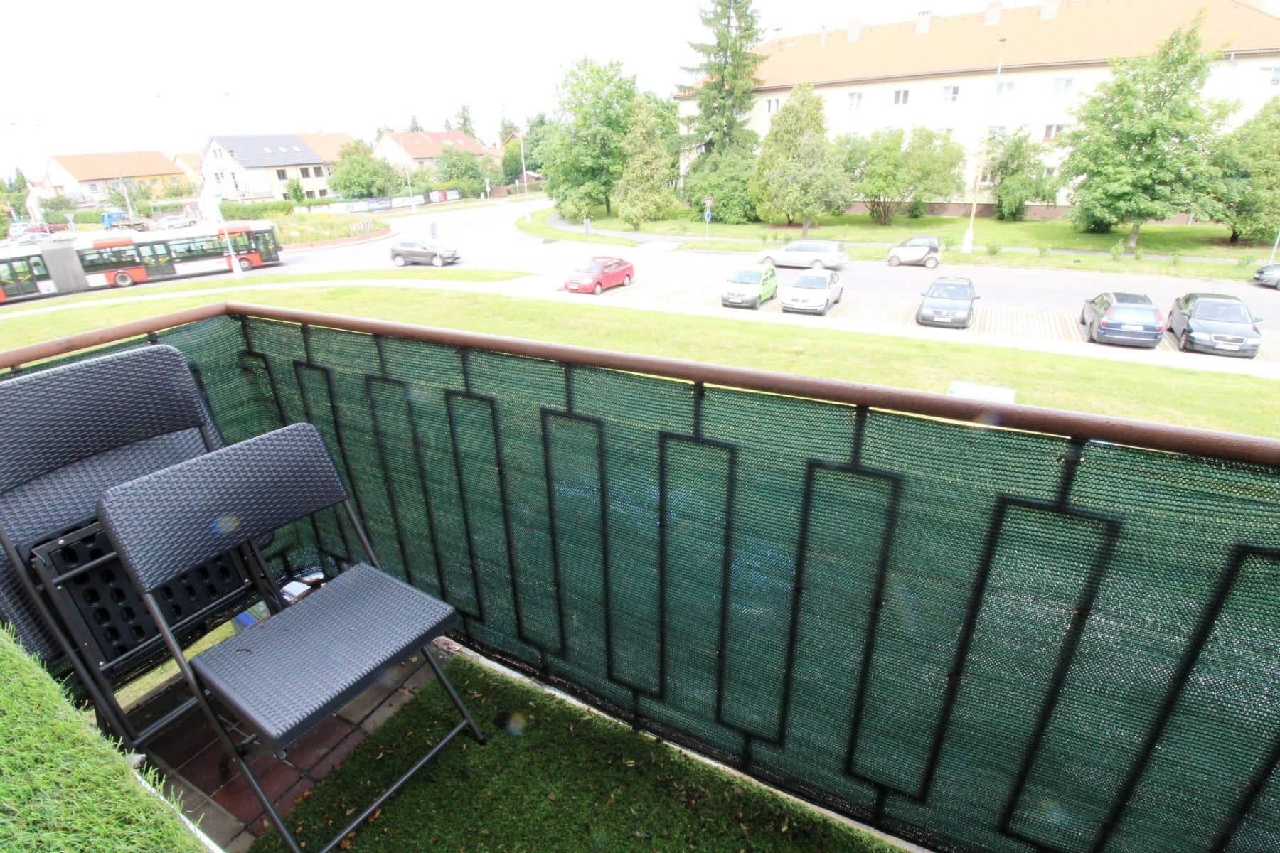 Prenájom bytu 2-izbový 54 m², Jaroslava Foglara, Kladno, Středočeský kraj Prenájom bytu 2-izbový 54 m², Jaroslava Foglara, Kladno, Středočeský kraj