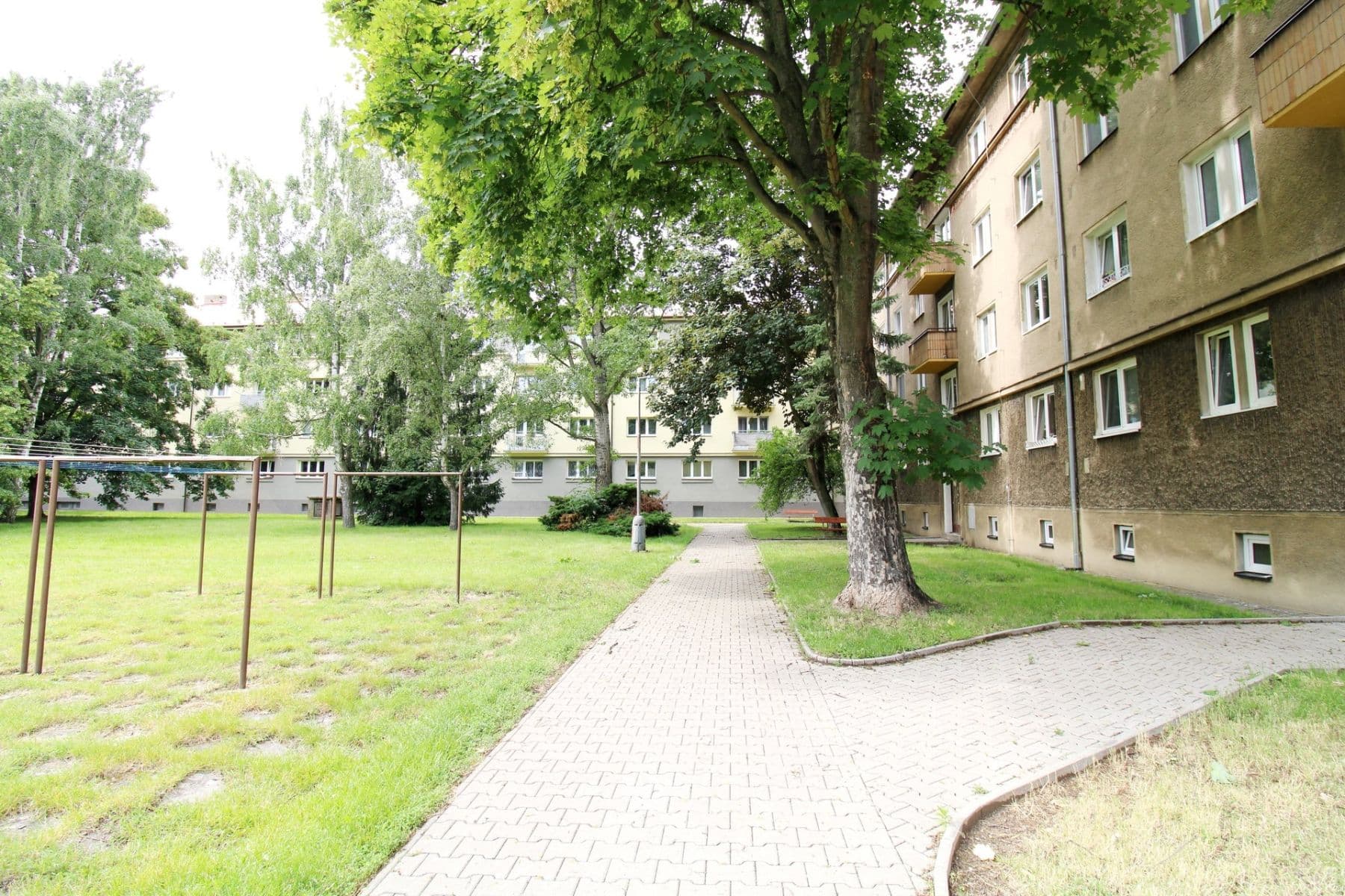 Prenájom bytu 2-izbový 54 m², Jaroslava Foglara, Kladno, Středočeský kraj Prenájom bytu 2-izbový 54 m², Jaroslava Foglara, Kladno, Středočeský kraj