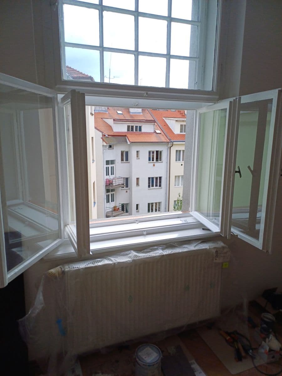 Prenájom bytu 2-izbový 48 m², Madridská, Praha, Praha Prenájom bytu 2-izbový 48 m², Madridská, Praha, Praha