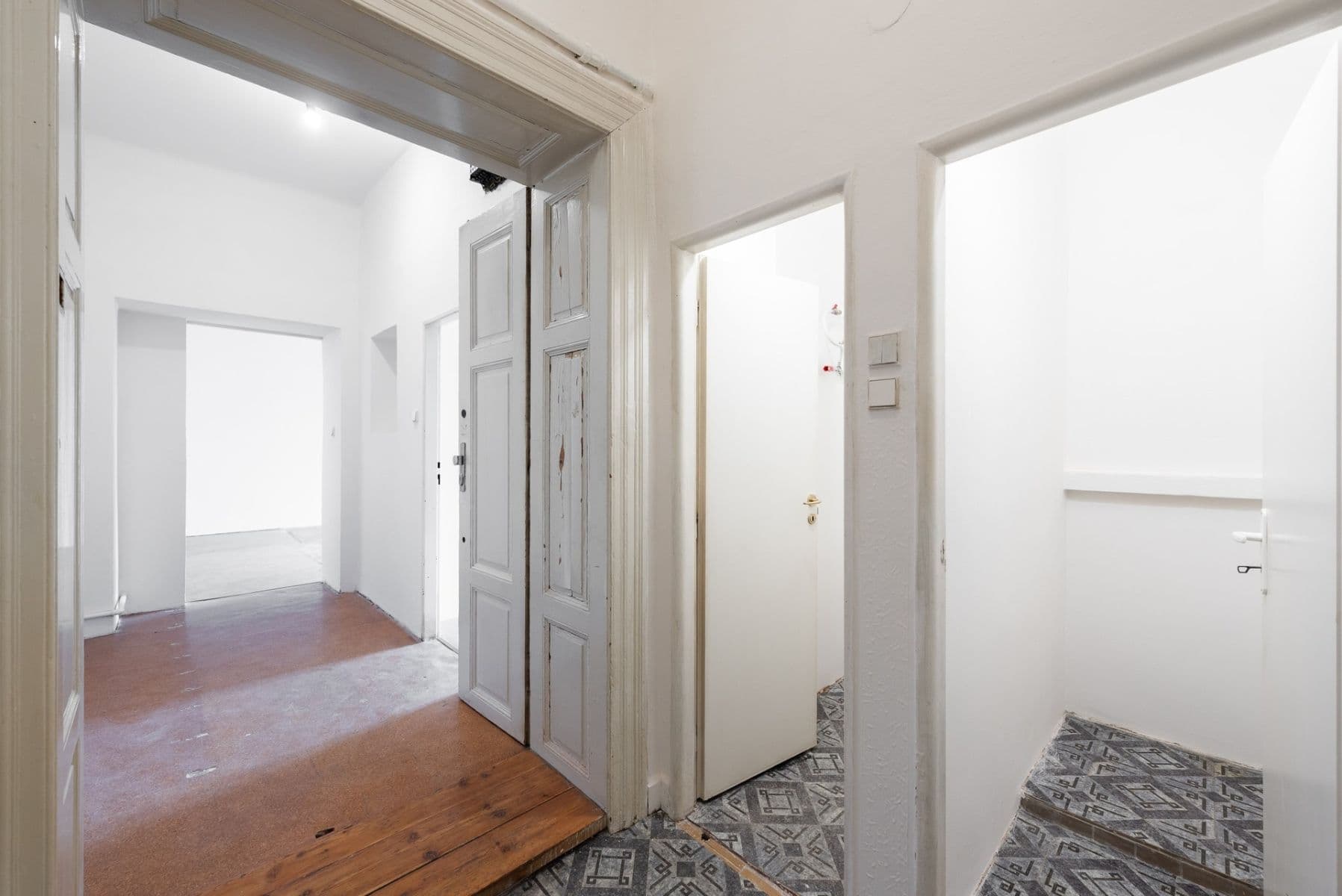Predaj bytu 2-izbový 105 m², Karlínské náměstí, Praha, Praha Predaj bytu 2-izbový 105 m², Karlínské náměstí, Praha, Praha