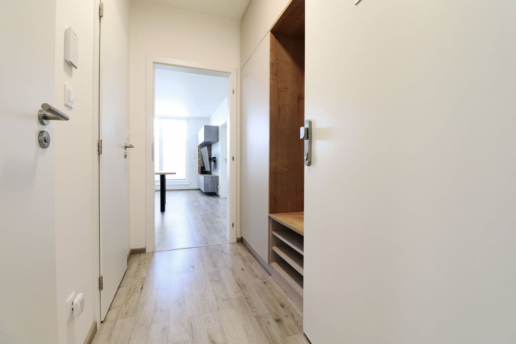 Prenájom bytu 2-izbový 53 m², Velvarská, Horoměřice, Středočeský kraj Prenájom bytu 2-izbový 53 m², Velvarská, Horoměřice, Středočeský kraj
