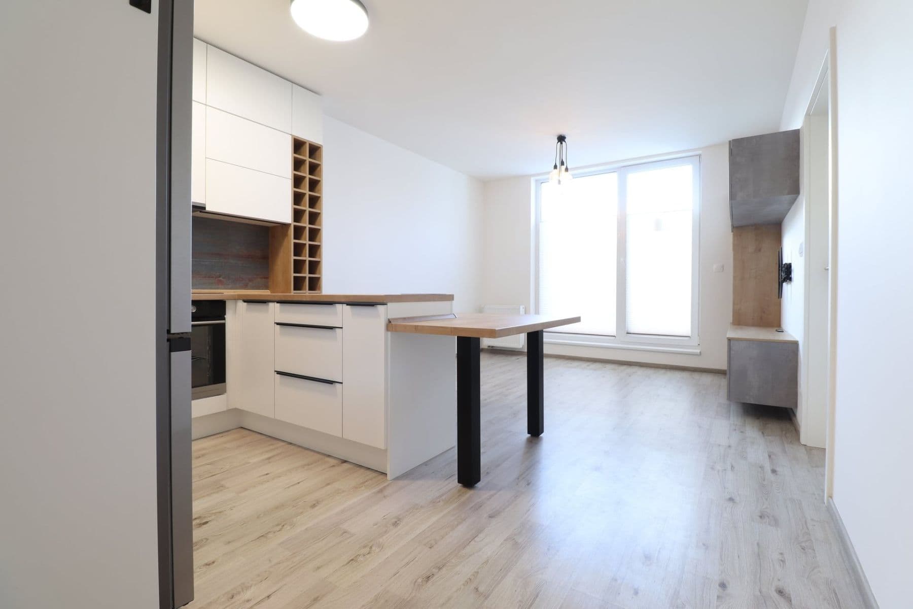 Prenájom bytu 2-izbový 53 m², Velvarská, Horoměřice, Středočeský kraj Prenájom bytu 2-izbový 53 m², Velvarská, Horoměřice, Středočeský kraj
