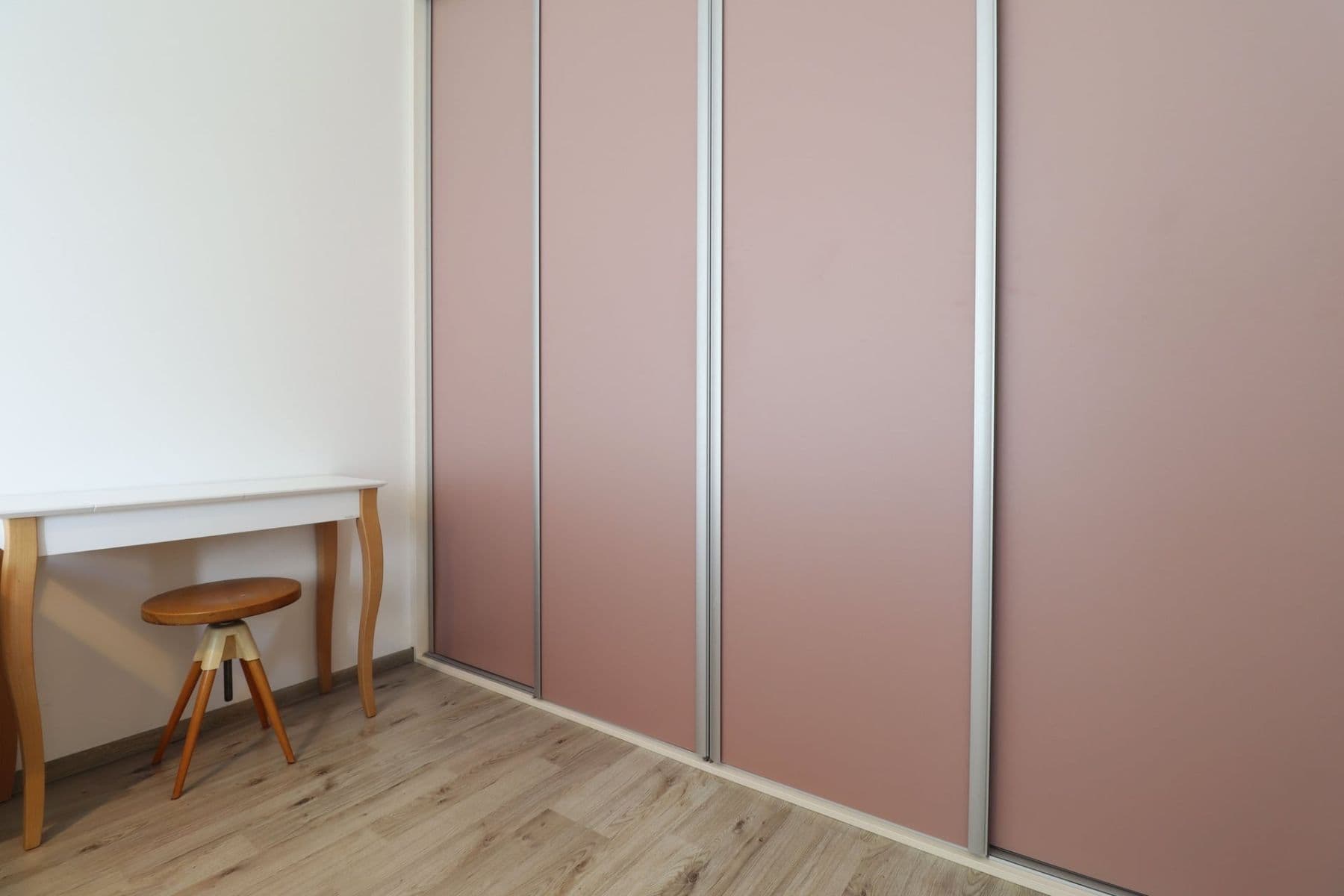 Prenájom bytu 2-izbový 53 m², Velvarská, Horoměřice, Středočeský kraj Prenájom bytu 2-izbový 53 m², Velvarská, Horoměřice, Středočeský kraj