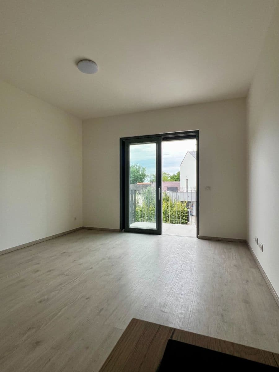 Prenájom bytu 2-izbový 46 m², K Jezírku, Herink, Středočeský kraj Prenájom bytu 2-izbový 46 m², K Jezírku, Herink, Středočeský kraj