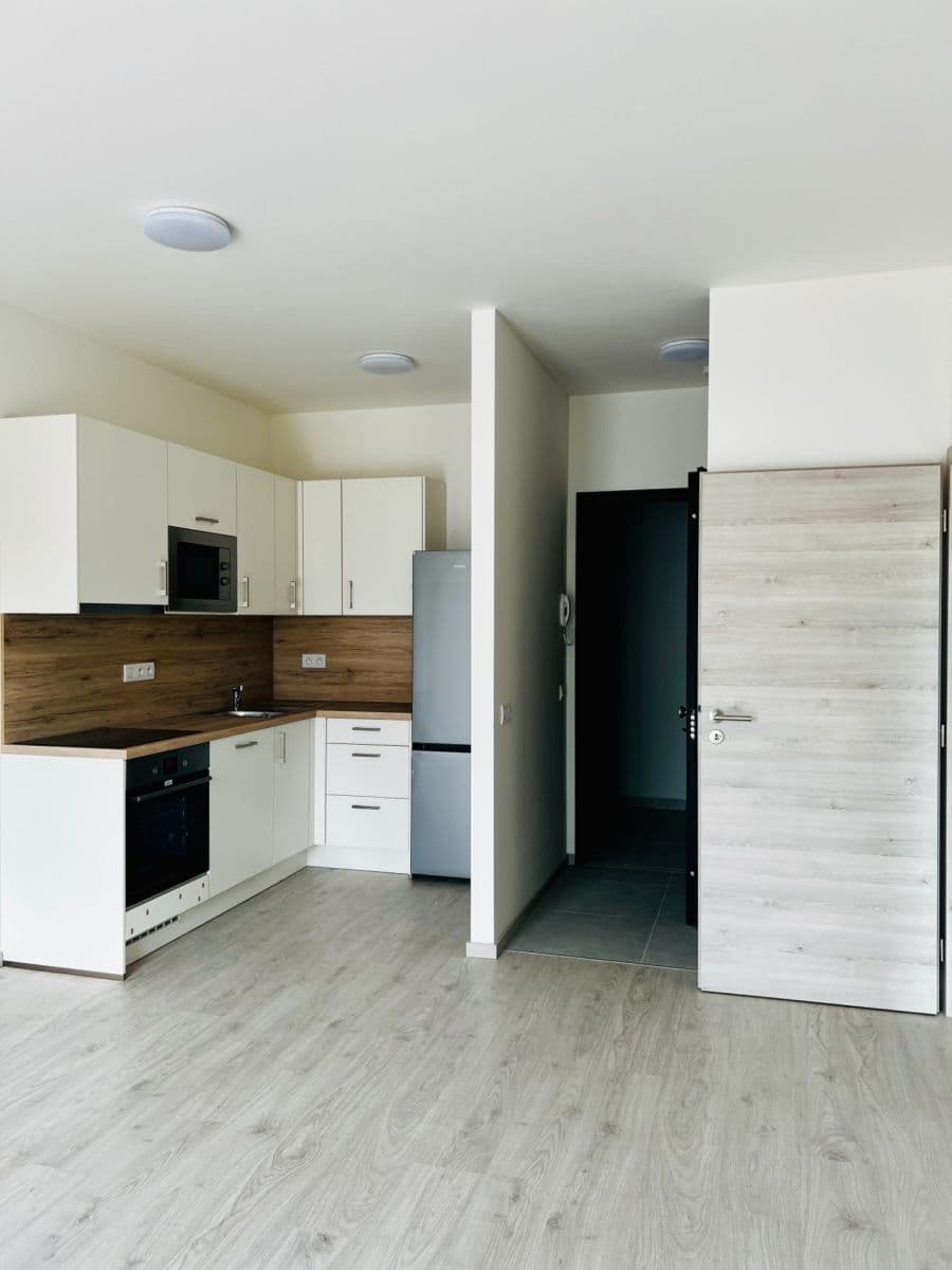 Prenájom bytu 2-izbový 46 m², K Jezírku, Herink, Středočeský kraj Prenájom bytu 2-izbový 46 m², K Jezírku, Herink, Středočeský kraj