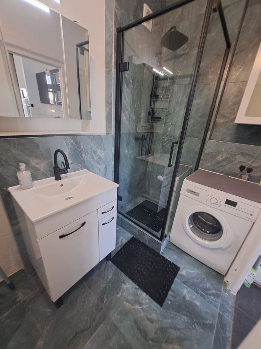 Prenájom bytu 3-izbový 70 m², Havlenova, Brno, Jihomoravský kraj Prenájom bytu 3-izbový 70 m², Havlenova, Brno, Jihomoravský kraj