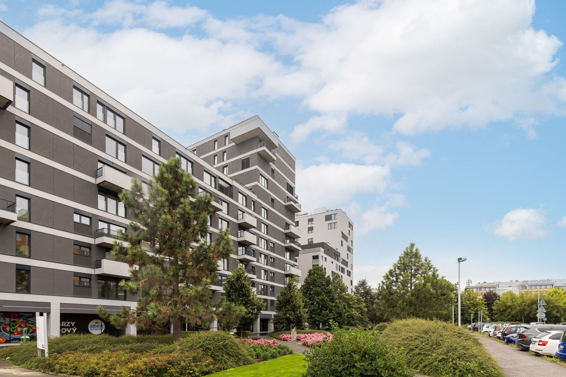 Prenájom bytu 2-izbový 57 m², Hábova, Praha, Praha Prenájom bytu 2-izbový 57 m², Hábova, Praha, Praha
