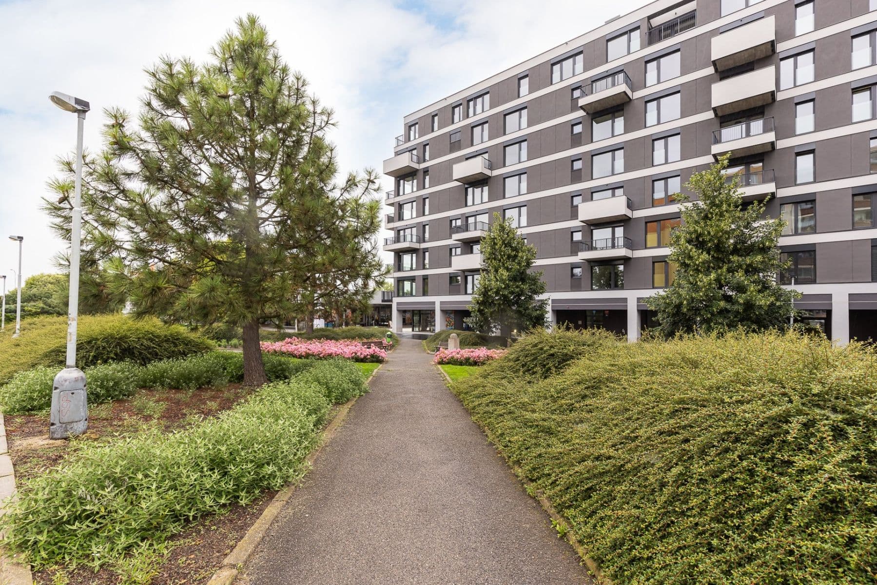 Prenájom bytu 2-izbový 57 m², Hábova, Praha, Praha Prenájom bytu 2-izbový 57 m², Hábova, Praha, Praha