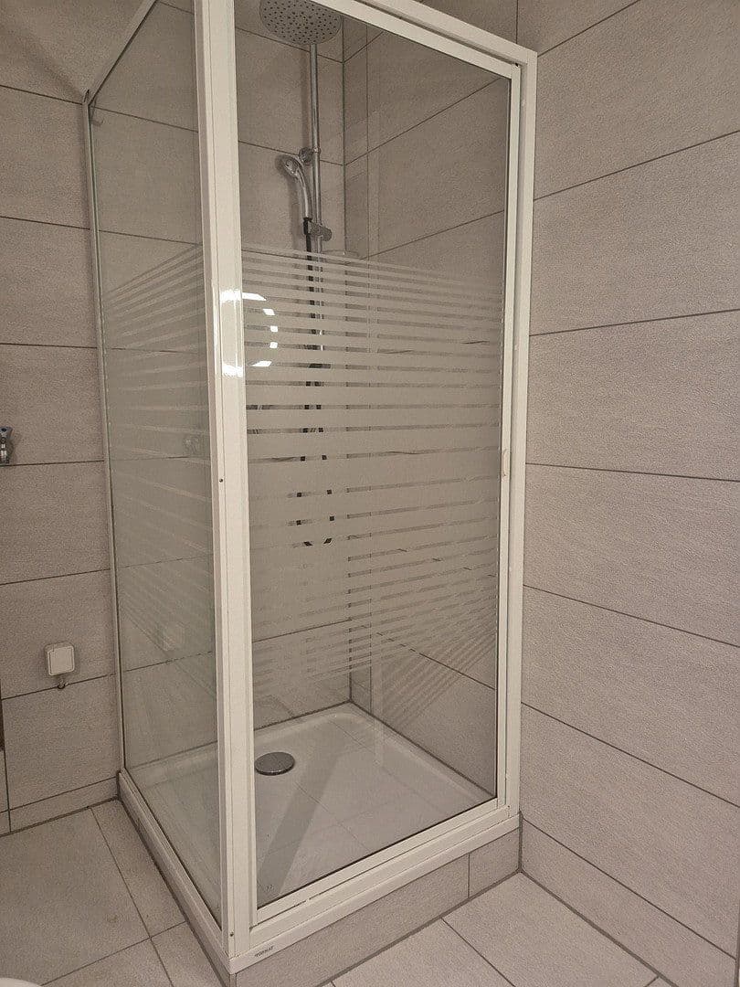 Prenájom bytu 1-izbový 36 m², Gernsbach, Bádensko-Wurttembersko Prenájom bytu 1-izbový 36 m², Gernsbach, Bádensko-Wurttembersko