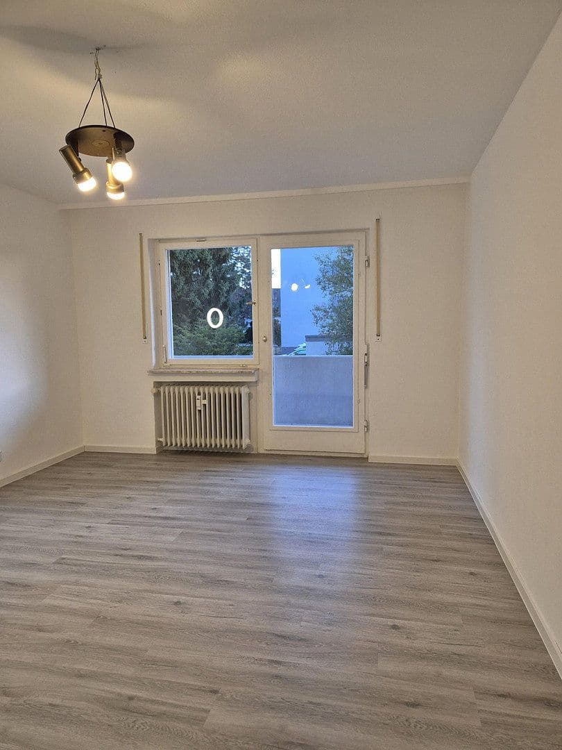 Prenájom bytu 1-izbový 36 m², Gernsbach, Bádensko-Wurttembersko Prenájom bytu 1-izbový 36 m², Gernsbach, Bádensko-Wurttembersko