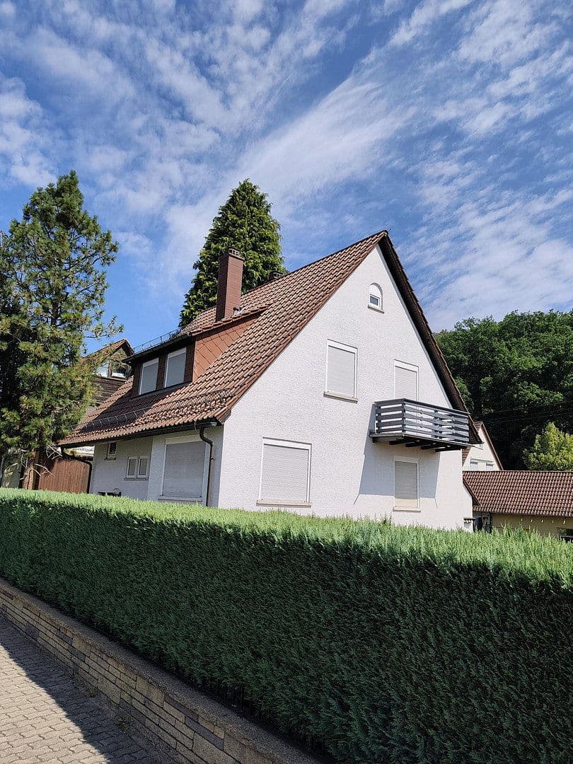 Predaj domu 130 m², pozemok 833 m², Otterberg, Porýnie-Falcko Predaj domu 130 m², pozemok 833 m², Otterberg, Porýnie-Falcko