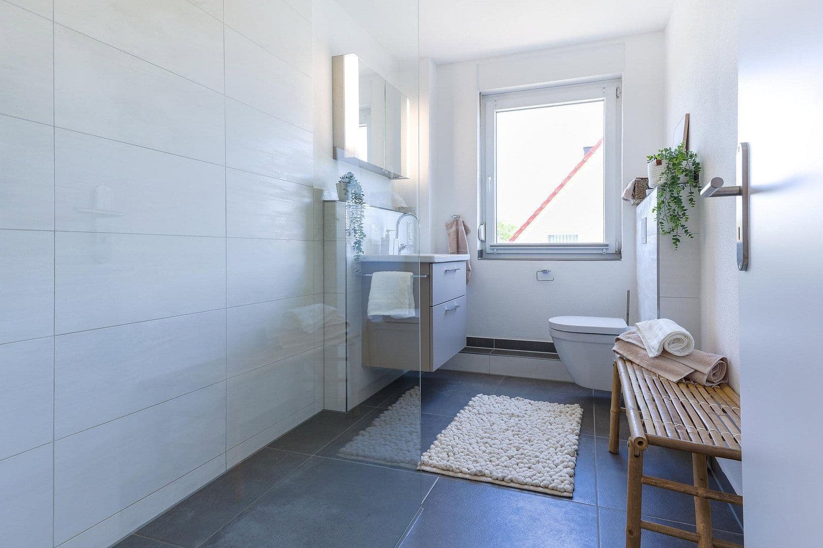 Predaj domu 140 m², pozemok 286 m², Am Dörpe, Göttingen, Dolné Sasko Predaj domu 140 m², pozemok 286 m², Am Dörpe, Göttingen, Dolné Sasko