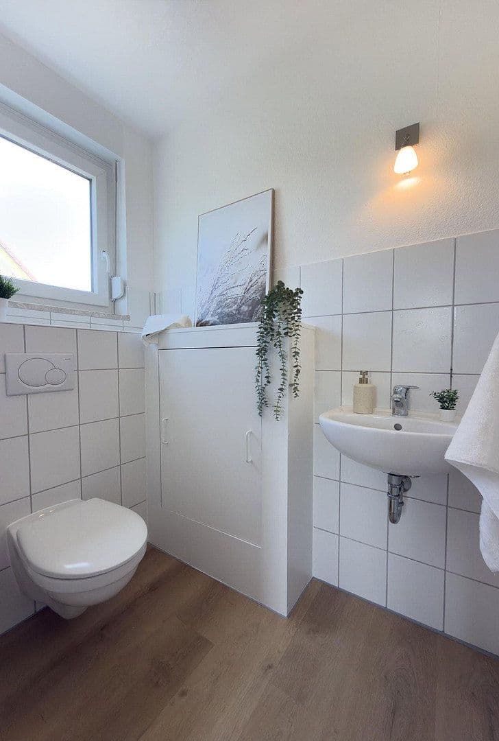 Predaj domu 140 m², pozemok 286 m², Am Dörpe, Göttingen, Dolné Sasko Predaj domu 140 m², pozemok 286 m², Am Dörpe, Göttingen, Dolné Sasko
