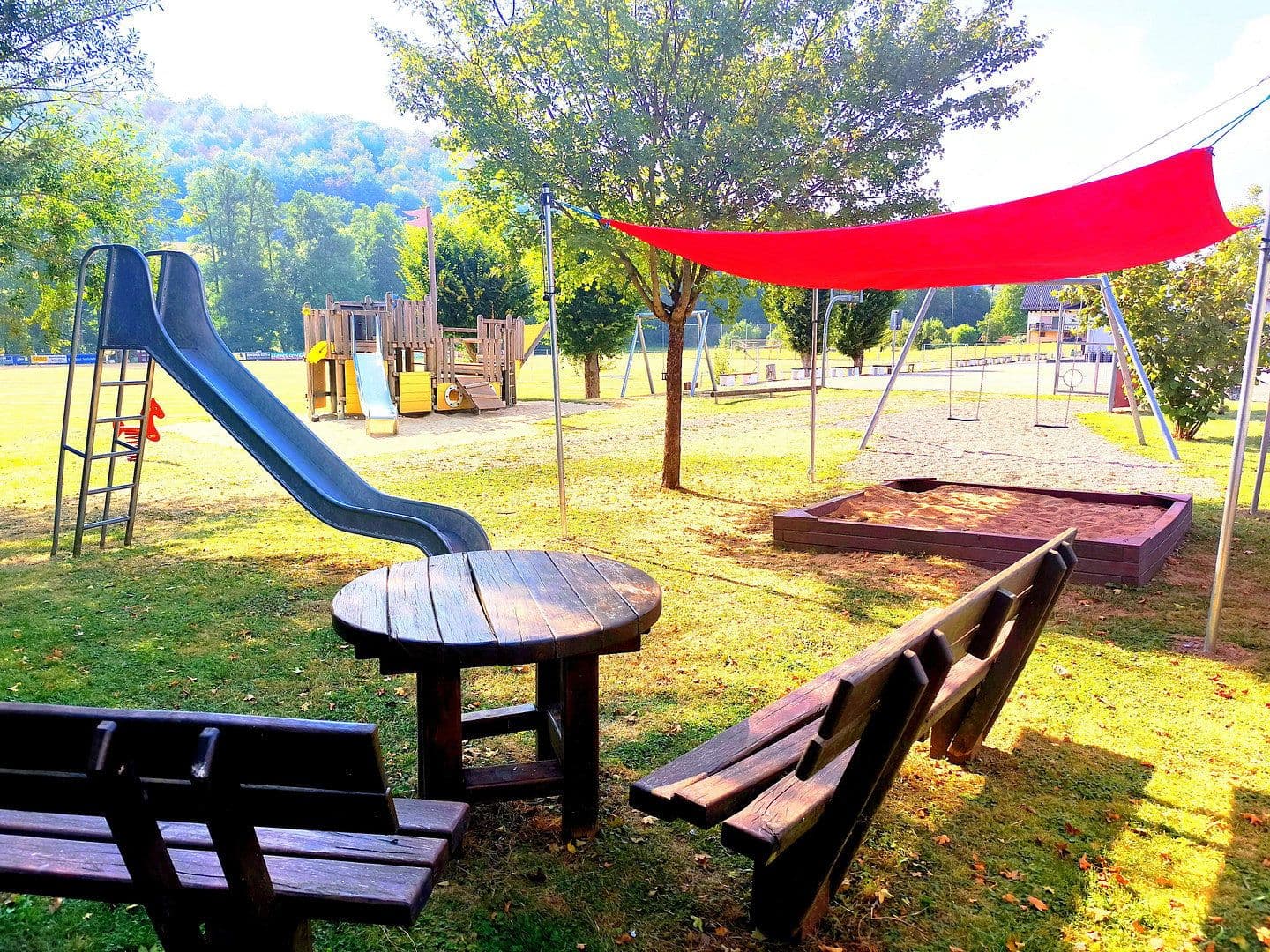 Predaj domu 151 m², pozemok 815 m², Schlüchtern, Hesensko Predaj domu 151 m², pozemok 815 m², Schlüchtern, Hesensko