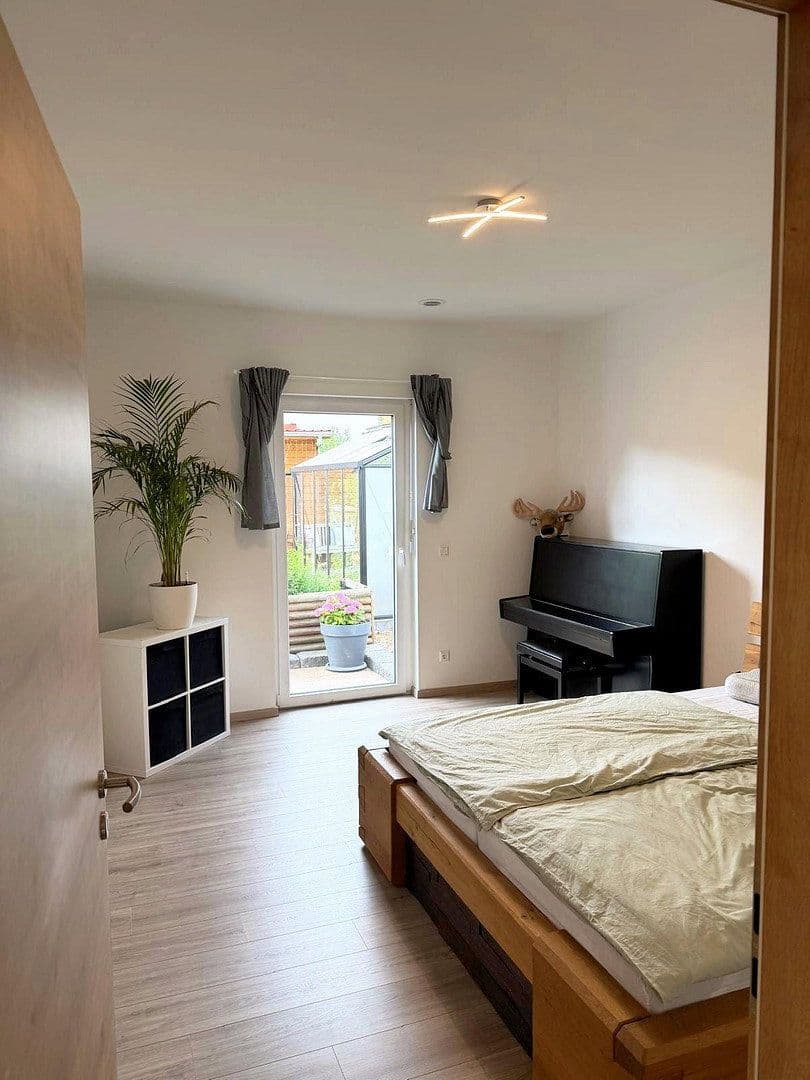 Predaj domu 151 m², pozemok 815 m², Schlüchtern, Hesensko Predaj domu 151 m², pozemok 815 m², Schlüchtern, Hesensko