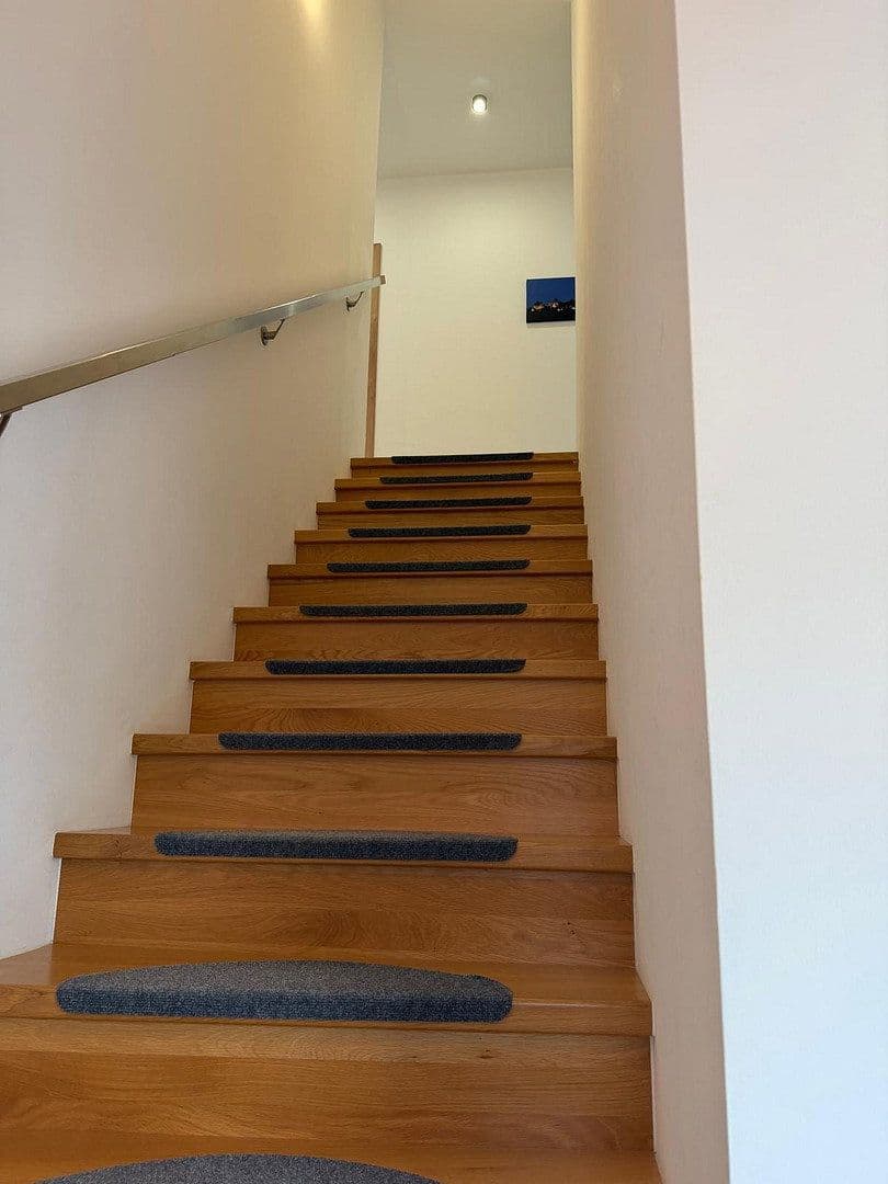 Predaj domu 151 m², pozemok 815 m², Schlüchtern, Hesensko Predaj domu 151 m², pozemok 815 m², Schlüchtern, Hesensko