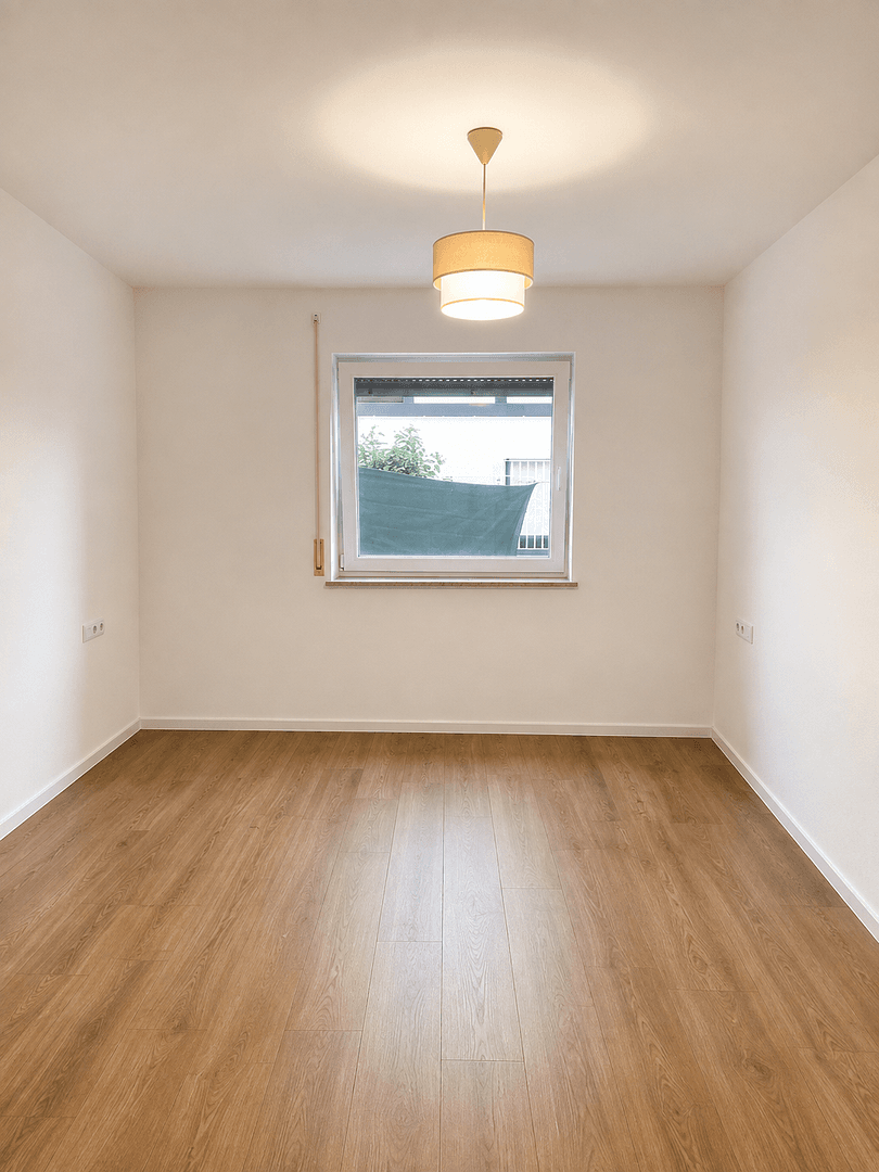 Prenájom bytu 3-izbový 85 m², Leonberg, Bádensko-Wurttembersko Prenájom bytu 3-izbový 85 m², Leonberg, Bádensko-Wurttembersko