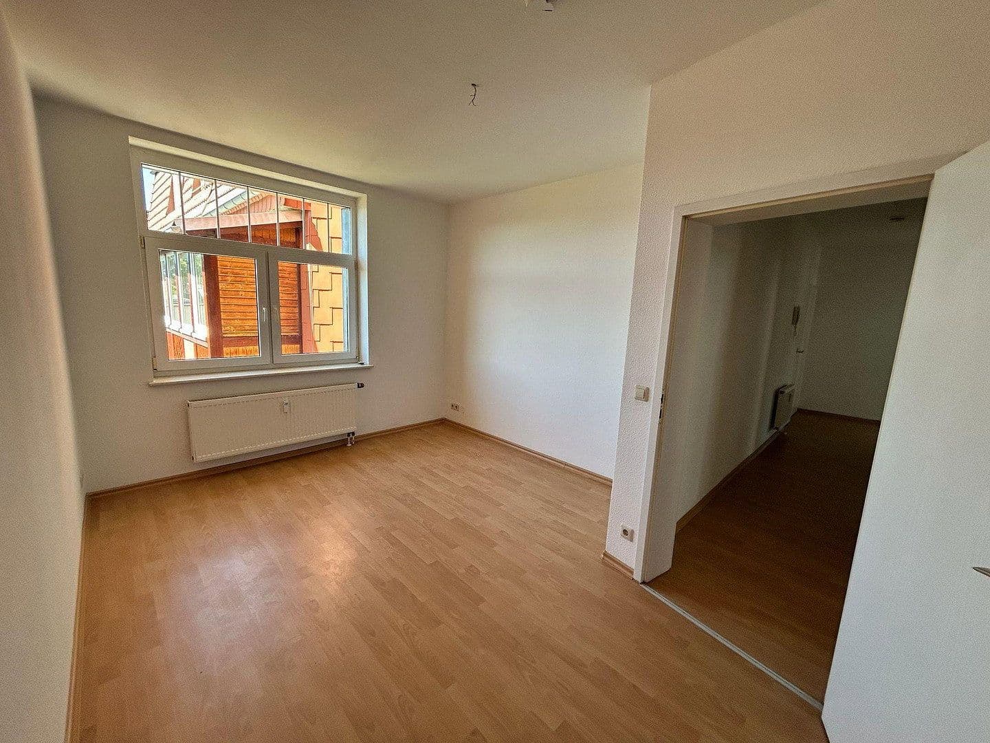 Prenájom bytu 3-izbový 87 m², Goldbachstraße 8, Hohenstein-Ernstthal, Sasko Prenájom bytu 3-izbový 87 m², Goldbachstraße 8, Hohenstein-Ernstthal, Sasko