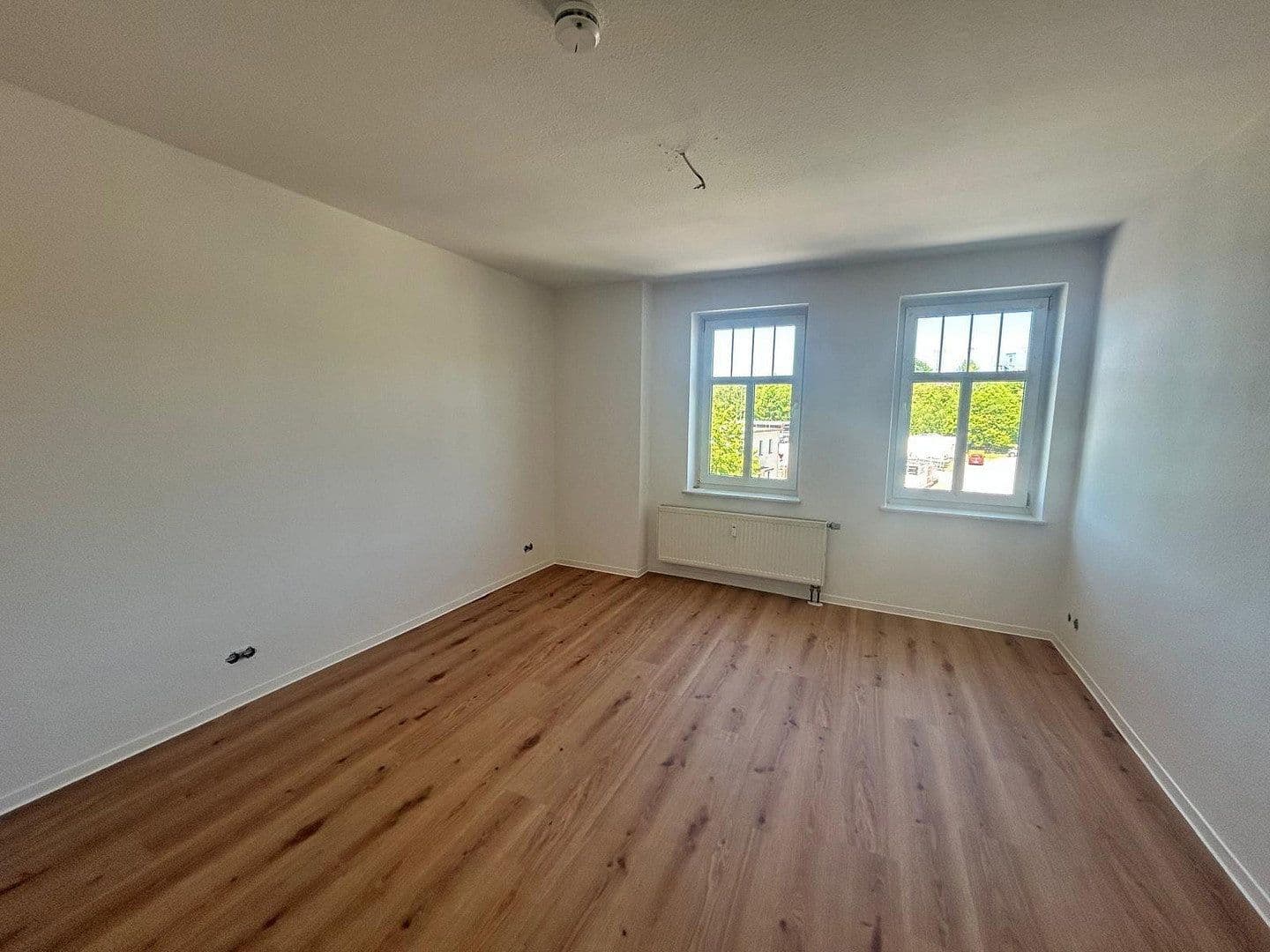 Prenájom bytu 3-izbový 74 m², Goldbachstraße 8, Hohenstein-Ernstthal, Sasko Prenájom bytu 3-izbový 74 m², Goldbachstraße 8, Hohenstein-Ernstthal, Sasko