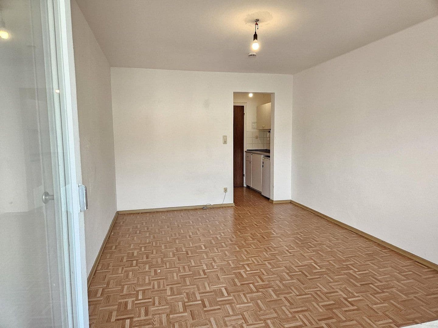 Prenájom bytu 1-izbový 23 m², Brecherspitzstraße 3, München, Bavorsko Prenájom bytu 1-izbový 23 m², Brecherspitzstraße 3, München, Bavorsko