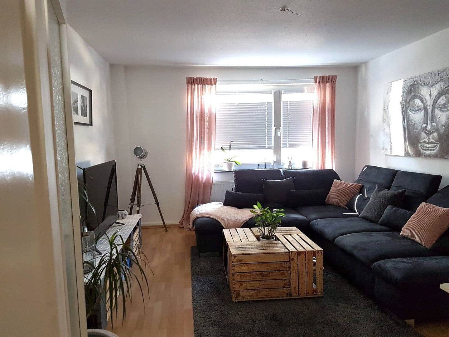 Prenájom bytu 3-izbový 75 m², Querstr. 5, Wuppertal, Severné Porýnie - Westfálsko Prenájom bytu 3-izbový 75 m², Querstr. 5, Wuppertal, Severné Porýnie - Westfálsko