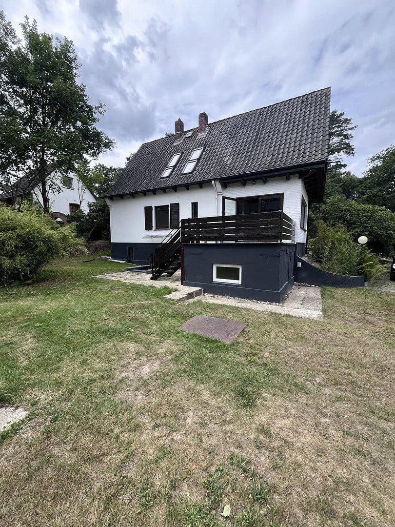 Prenájom domu 100 m², pozemok 1.005 m², Neugrabener Bahnhofstr. 127, Hamburg, Hamburg Prenájom domu 100 m², pozemok 1.005 m², Neugrabener Bahnhofstr. 127, Hamburg, Hamburg