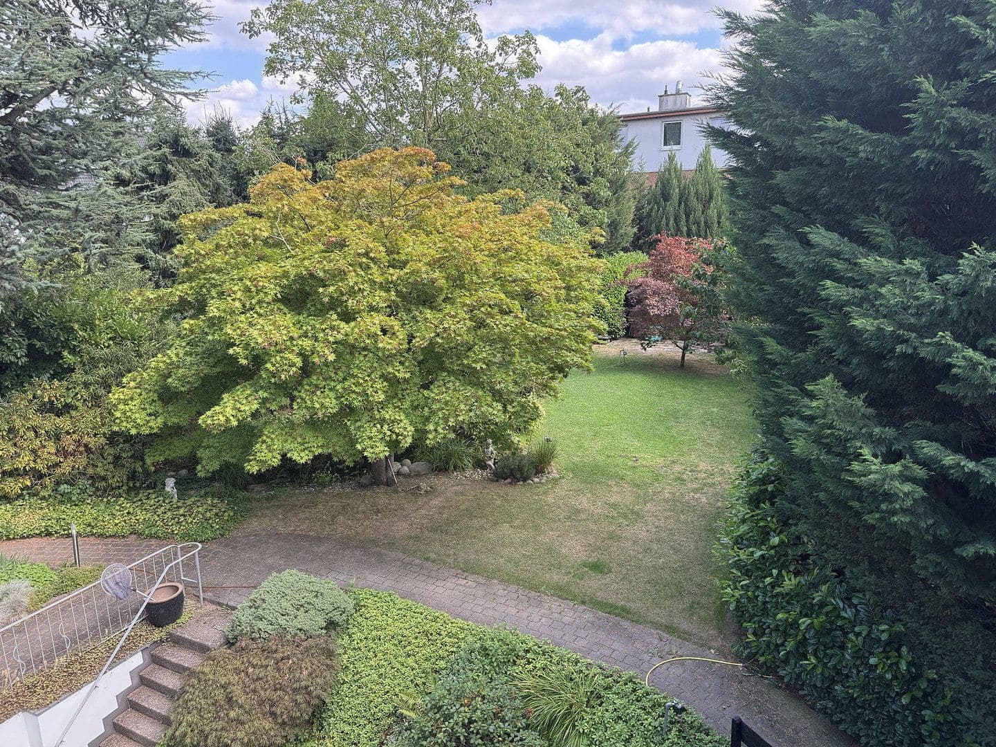 Prenájom bytu 2-izbový 70 m², Am Weidengraben 48, Duisburg, Severné Porýnie - Westfálsko Prenájom bytu 2-izbový 70 m², Am Weidengraben 48, Duisburg, Severné Porýnie - Westfálsko