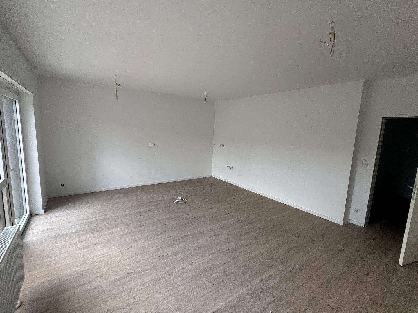 Prenájom bytu 2-izbový 70 m², Am Weidengraben 48, Duisburg, Severné Porýnie - Westfálsko Prenájom bytu 2-izbový 70 m², Am Weidengraben 48, Duisburg, Severné Porýnie - Westfálsko