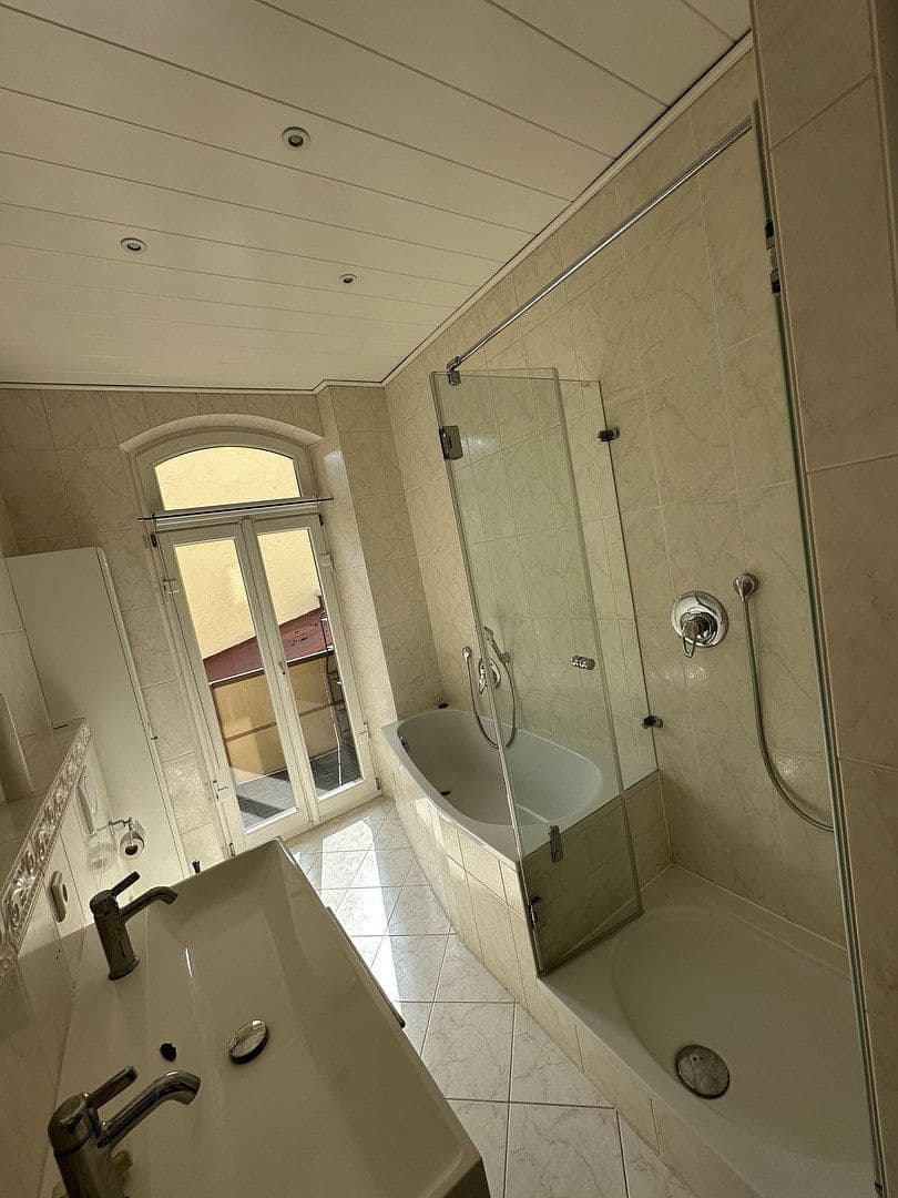 Predaj bytu 5-izbový 121 m², Markgrafenstraße 13, Nürnberg, Bavorsko Predaj bytu 5-izbový 121 m², Markgrafenstraße 13, Nürnberg, Bavorsko