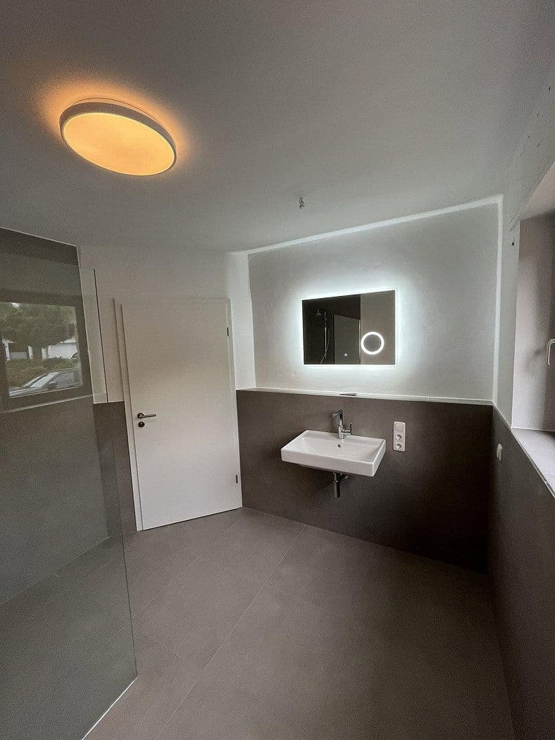 Prenájom bytu 2-izbový 83 m², Erkelenz, Severné Porýnie - Westfálsko Prenájom bytu 2-izbový 83 m², Erkelenz, Severné Porýnie - Westfálsko