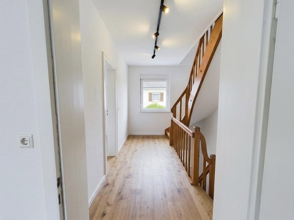 Predaj domu 132 m², pozemok 160 m², Kaufbeuren, Bavorsko Predaj domu 132 m², pozemok 160 m², Kaufbeuren, Bavorsko