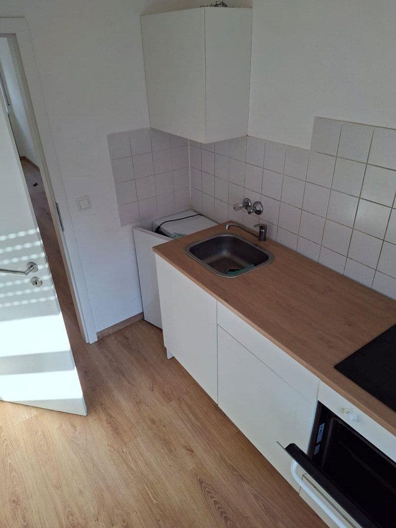 Prenájom bytu 2-izbový 36 m², Langgasse 39 / Karl-Kellner-Ring 18, Wetzlar, Hesensko Prenájom bytu 2-izbový 36 m², Langgasse 39 / Karl-Kellner-Ring 18, Wetzlar, Hesensko