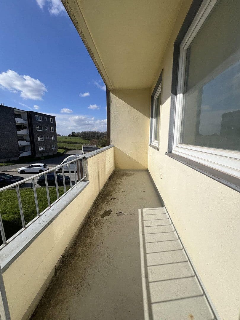 Prenájom bytu 4-izbový 94 m², Mainstraße 2, Heiligenhaus, Severné Porýnie - Westfálsko Prenájom bytu 4-izbový 94 m², Mainstraße 2, Heiligenhaus, Severné Porýnie - Westfálsko