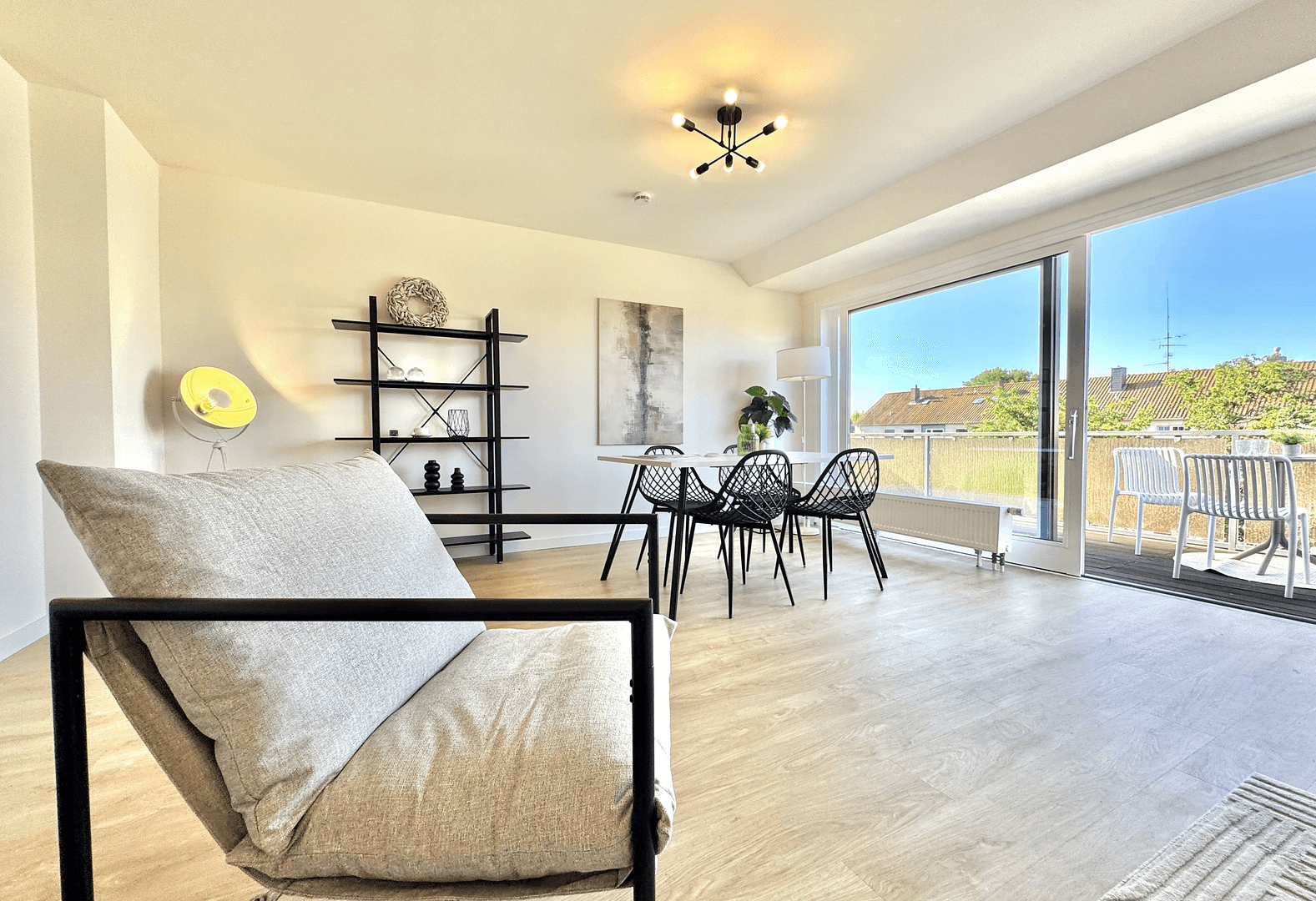 Predaj bytu 4-izbový 132 m², Lübeck, Šlezvicko-Holštajnsko Predaj bytu 4-izbový 132 m², Lübeck, Šlezvicko-Holštajnsko