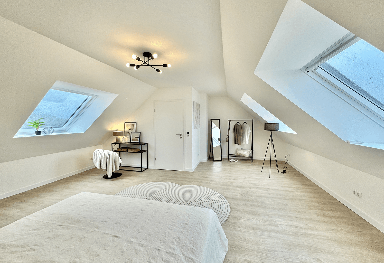 Predaj bytu 4-izbový 132 m², Lübeck, Šlezvicko-Holštajnsko Predaj bytu 4-izbový 132 m², Lübeck, Šlezvicko-Holštajnsko