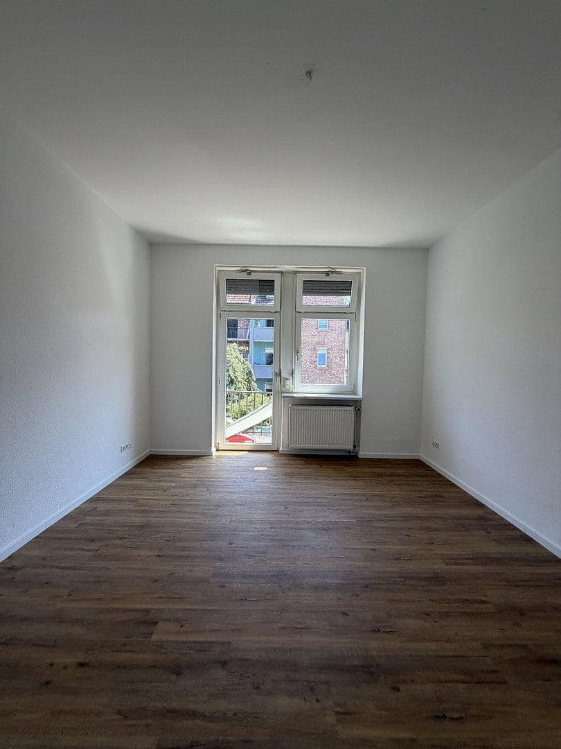 Prenájom bytu 1-izbový 41 m², Stolberg Straße 6, Mannheim, Bádensko-Wurttembersko Prenájom bytu 1-izbový 41 m², Stolberg Straße 6, Mannheim, Bádensko-Wurttembersko