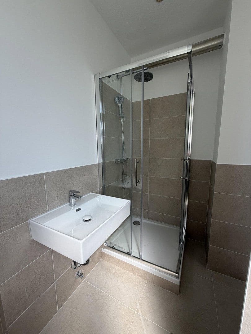 Prenájom bytu 1-izbový 36 m², Stolberger Straße 6, Mannheim, Bádensko-Wurttembersko Prenájom bytu 1-izbový 36 m², Stolberger Straße 6, Mannheim, Bádensko-Wurttembersko