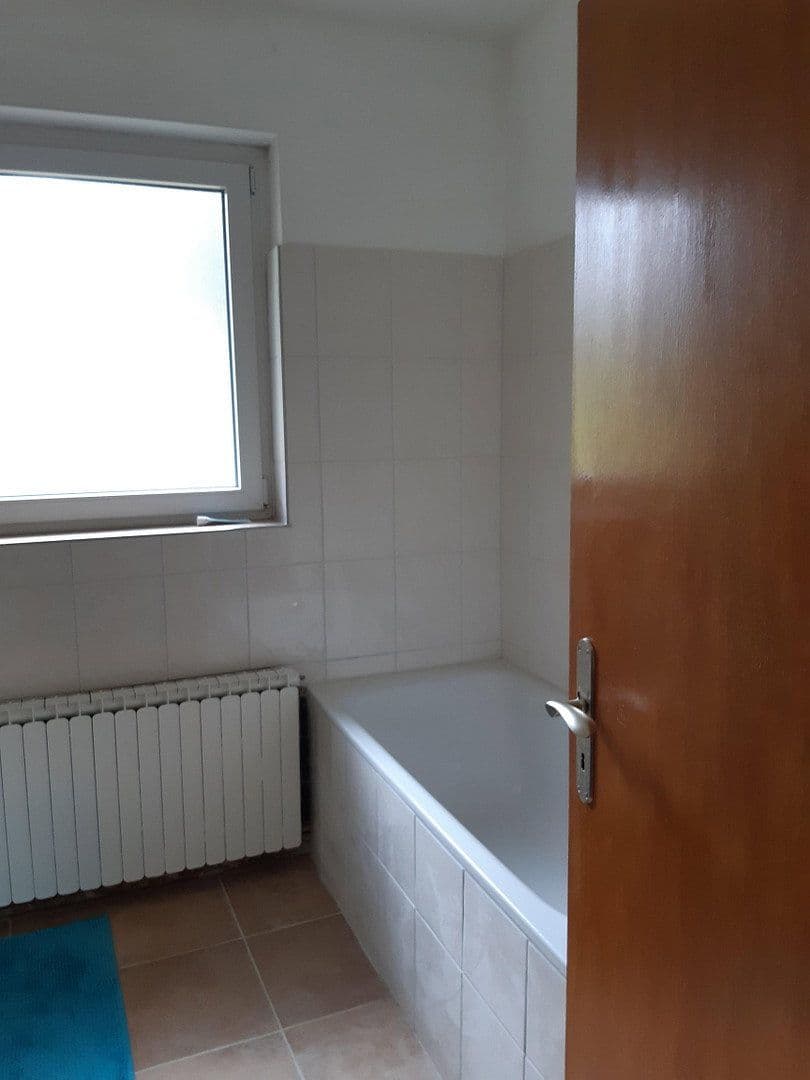 Predaj domu 178 m², pozemok 1.657 m², Freden (Leine), Dolné Sasko Predaj domu 178 m², pozemok 1.657 m², Freden (Leine), Dolné Sasko