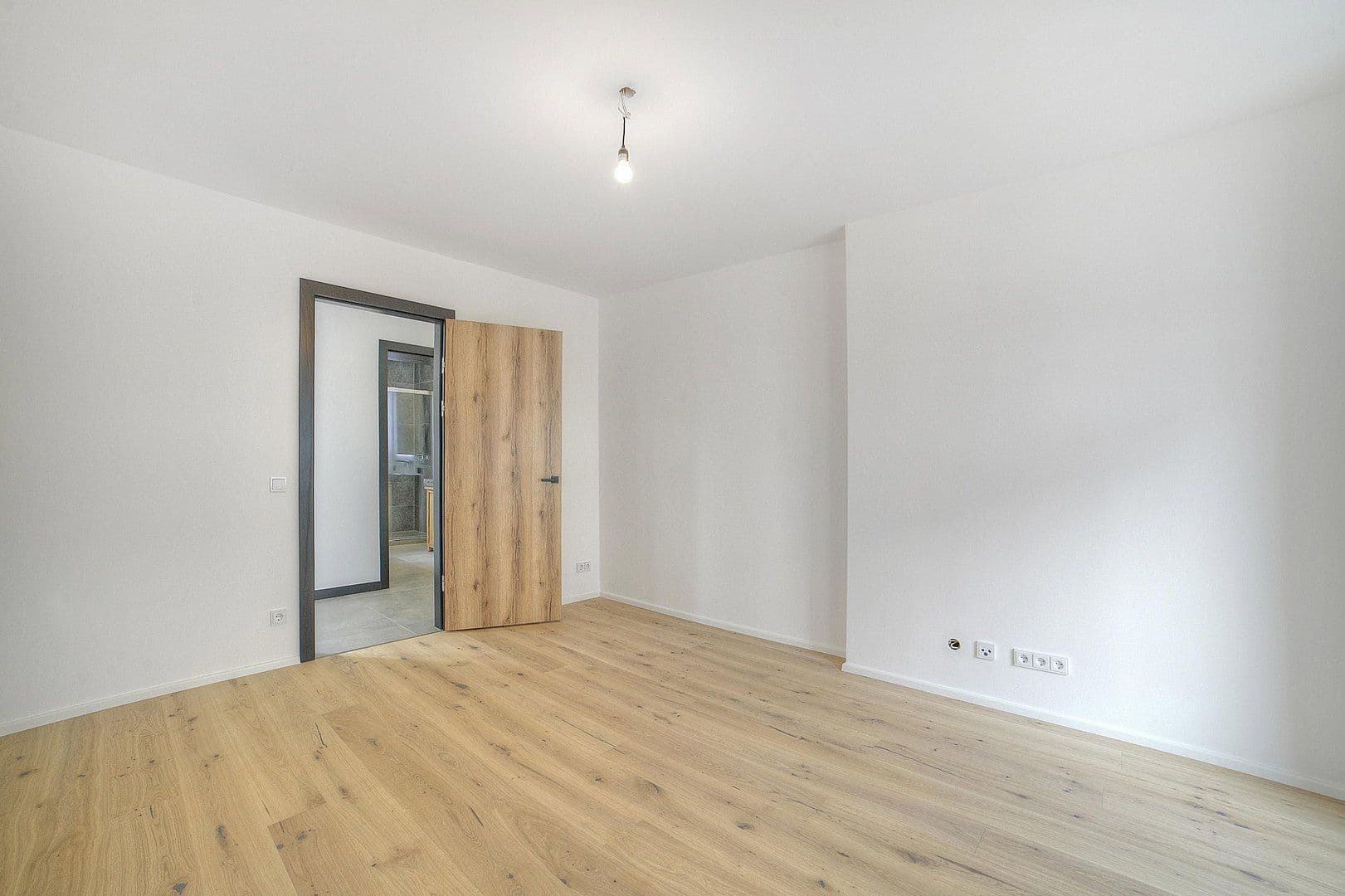 Predaj domu 942 m², pozemok 516 m², Pucherstraße 8, Fürstenfeldbruck, Bavorsko Predaj domu 942 m², pozemok 516 m², Pucherstraße 8, Fürstenfeldbruck, Bavorsko