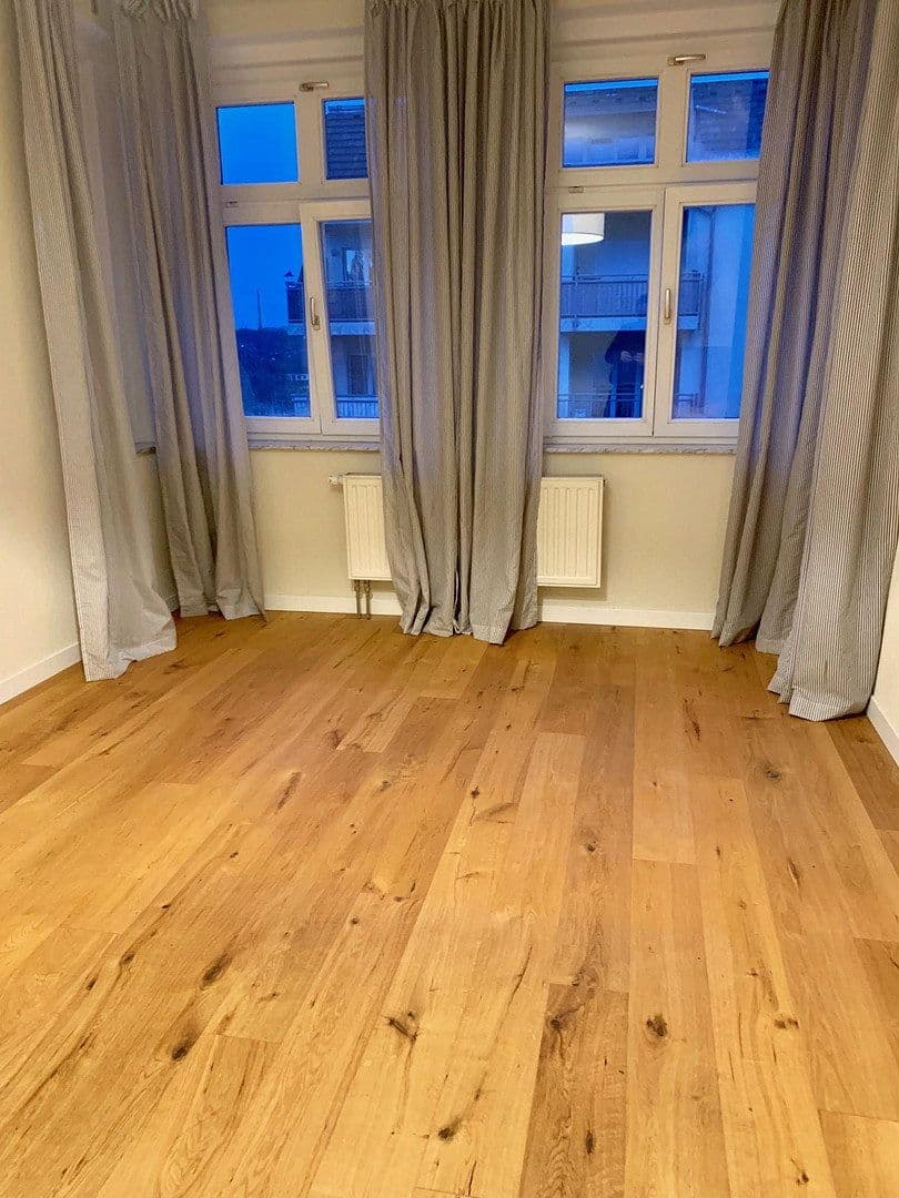 Prenájom bytu 2-izbový 50 m², Lutherstraße 23, Zwickau, Sasko Prenájom bytu 2-izbový 50 m², Lutherstraße 23, Zwickau, Sasko
