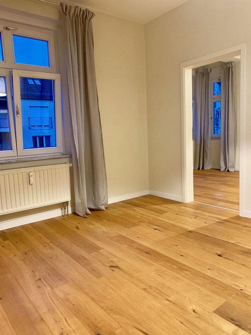 Prenájom bytu 2-izbový 50 m², Lutherstraße 23, Zwickau, Sasko Prenájom bytu 2-izbový 50 m², Lutherstraße 23, Zwickau, Sasko