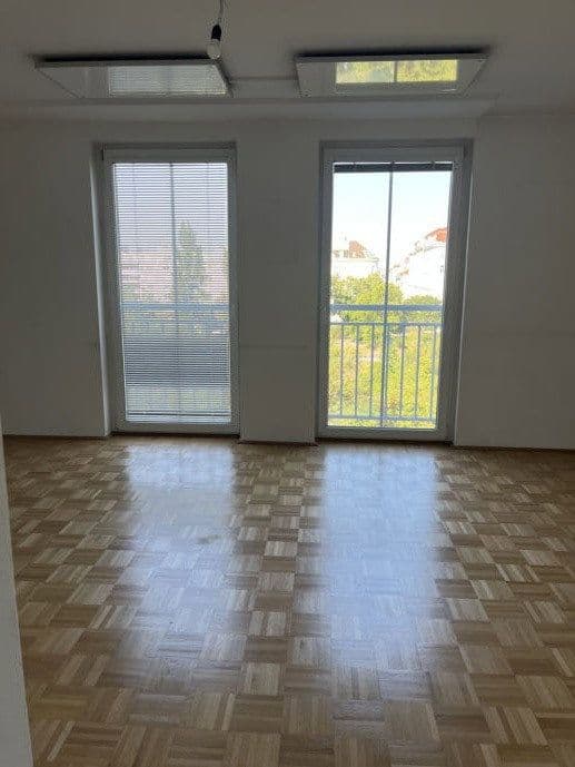 Prenájom bytu 1-izbový 33 m², Spittelauer Lände 9, Wien, Viedeň Prenájom bytu 1-izbový 33 m², Spittelauer Lände 9, Wien, Viedeň