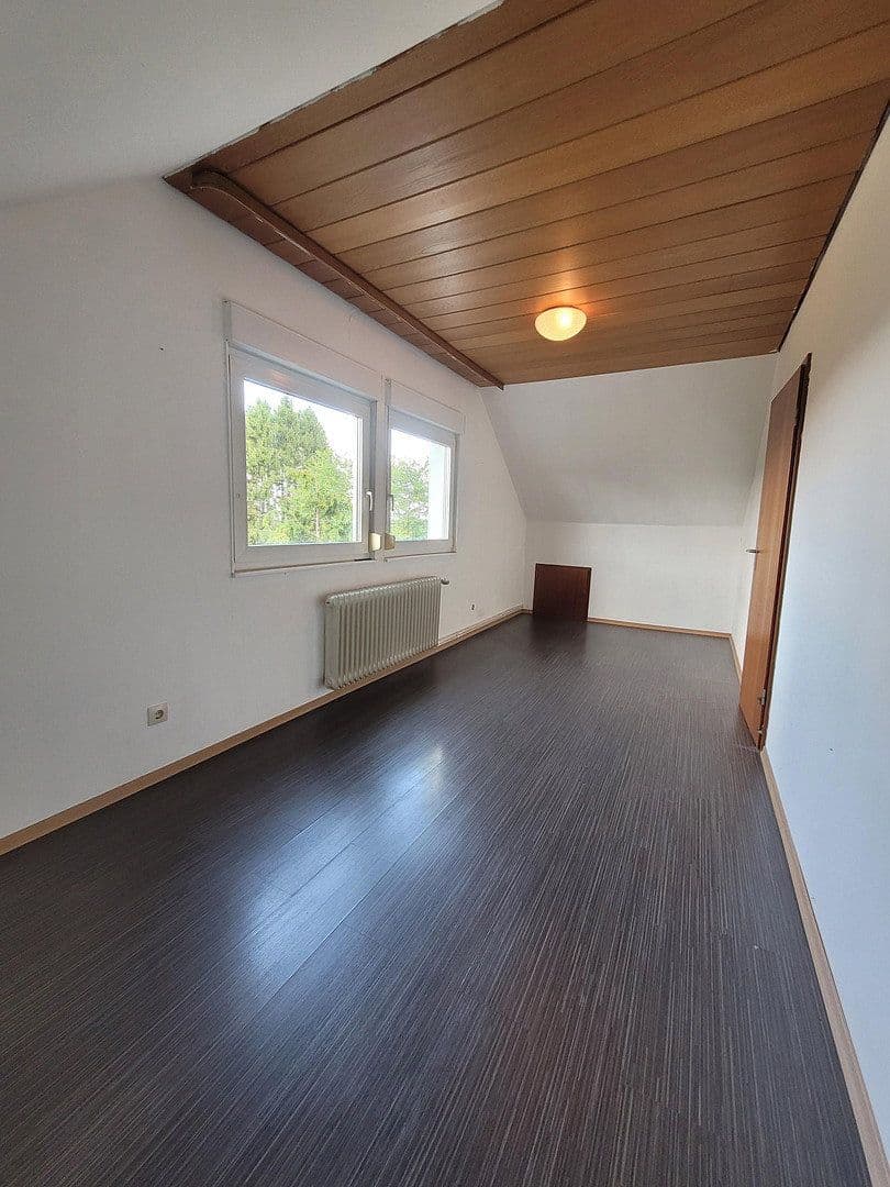 Predaj domu 118 m², pozemok 800 m², Wermelskirchen, Severné Porýnie - Westfálsko Predaj domu 118 m², pozemok 800 m², Wermelskirchen, Severné Porýnie - Westfálsko